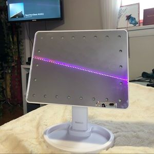 VIVITAR LED Makeup Mirror